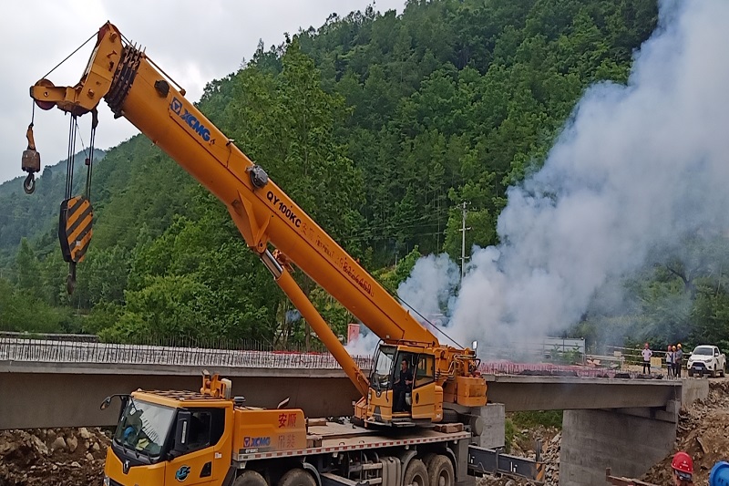 1652337992139305.jpg 4b4946eea40c9476cc0f82061f63280.jpg