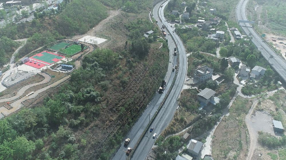 長道如弦，撥啟新章——G108線利州區(qū)瓷窯鋪至天立學(xué)校路口段大修工程項目建設(shè)側(cè)記